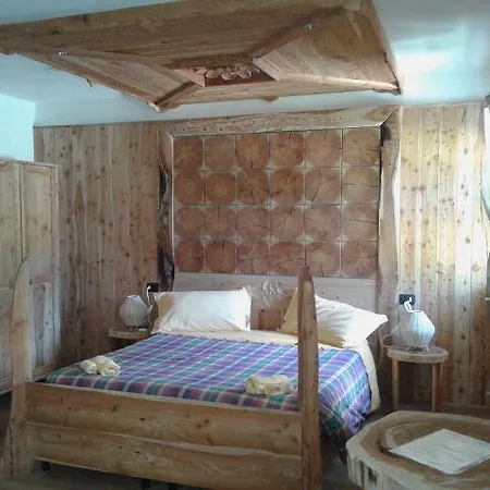 Passo Mortirolo Hotell Monno