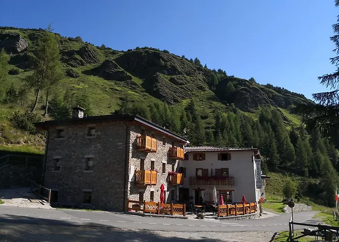 Hotell Passo Mortirolo *